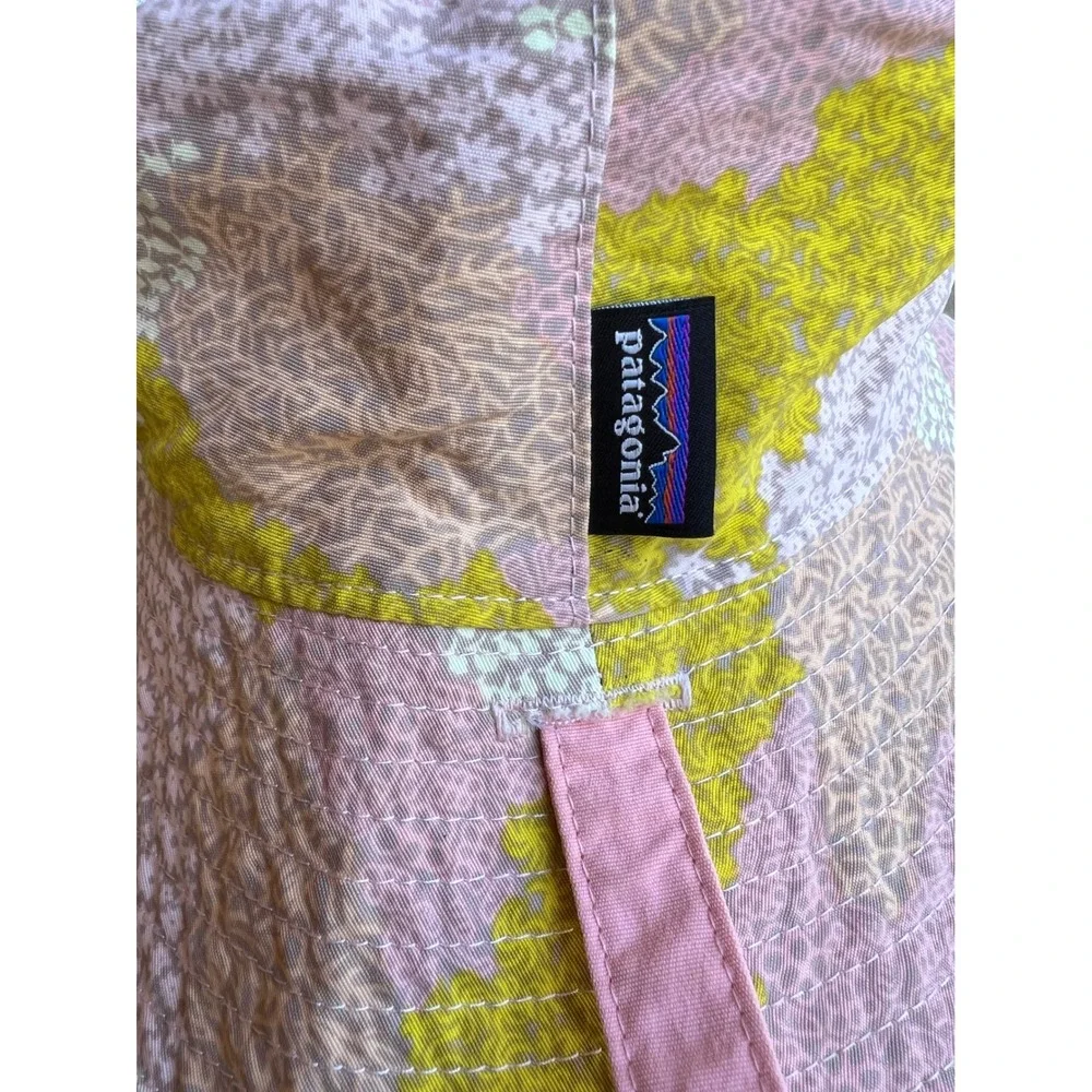 Patagonia Baby Sun Floppy Bucket Hat Pink Yellow Floral Fish Print Chin Strap